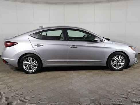 Used 2020 Hyundai Elantra SEL FWD image 12