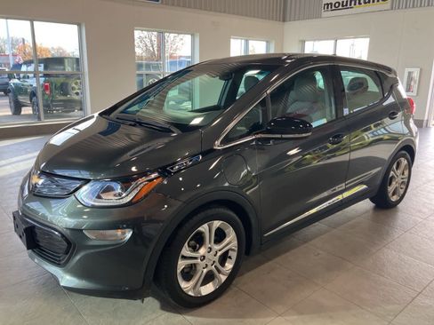 Used 2020 Chevrolet Bolt LT image 1