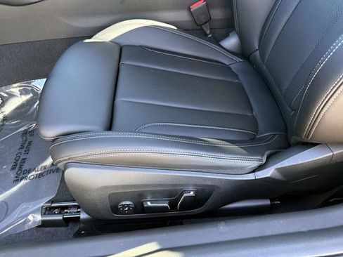 Used 2025 BMW M240i Coupe image 13