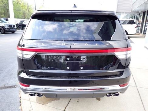 New 2025 Lincoln Aviator Reserve w/ Equipment Group 201A image 4
