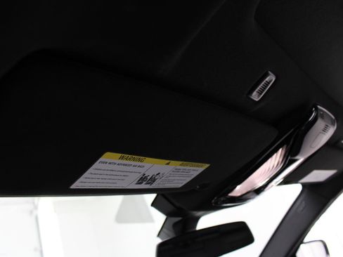 Used 2021 BMW 530i w/ Convenience Package RWD image 43