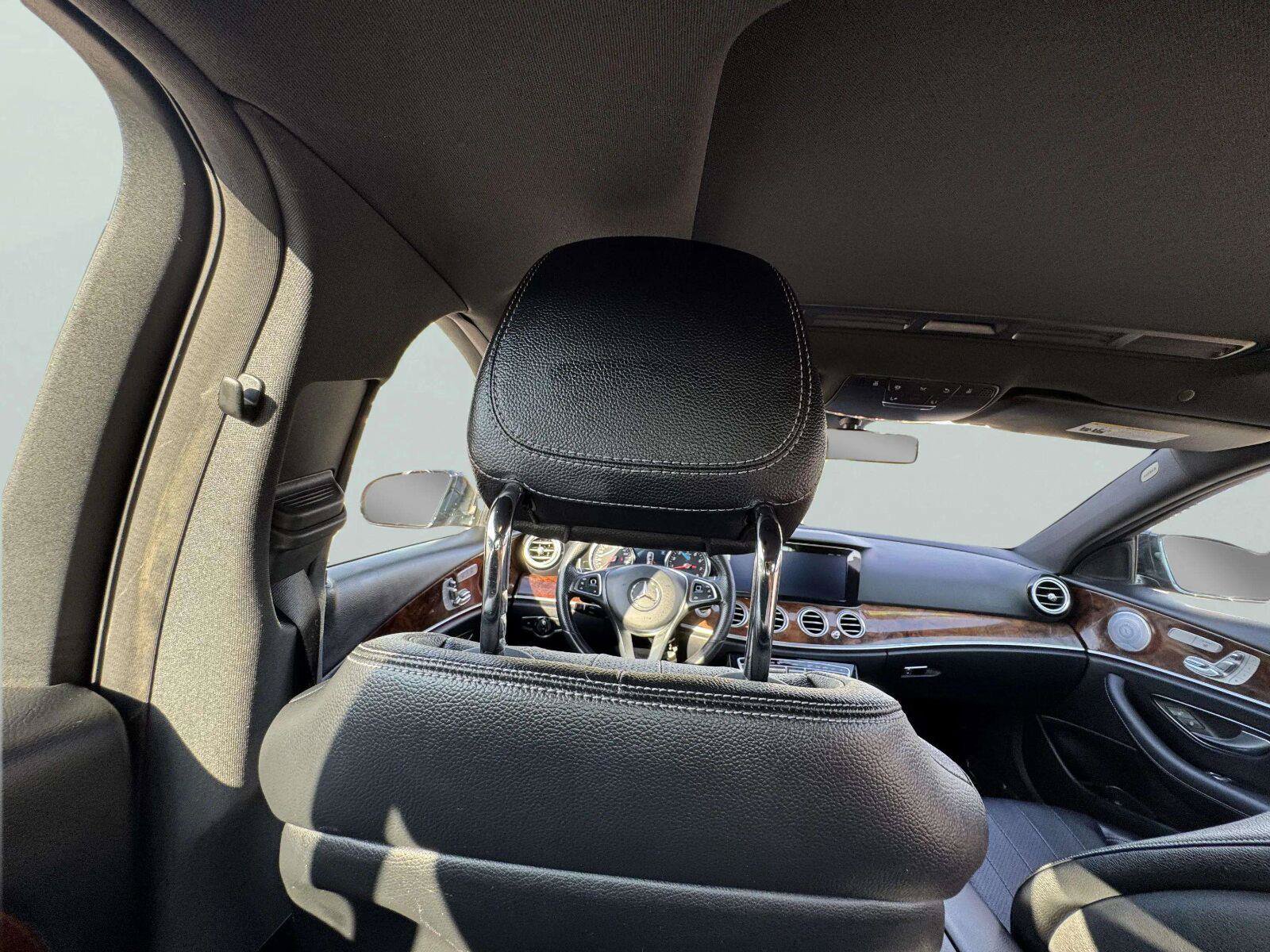 Used 2018 Mercedes-Benz E 300 4MATIC image 39