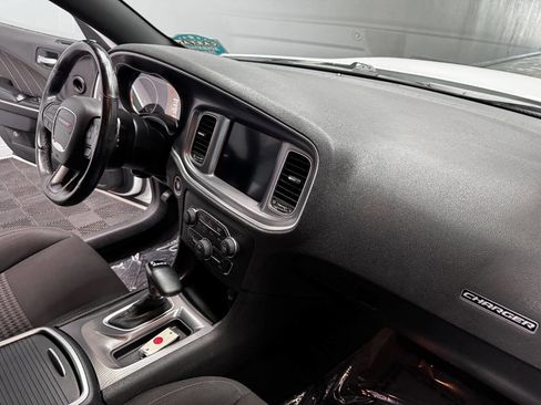 Used 2019 Dodge Charger GT w/ Driver Confidence Group image 52