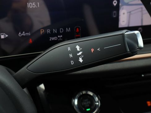 Certified 2025 Buick Envision Sport Touring AWD/4WD image 17