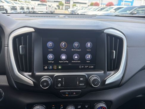 Used 2024 GMC Terrain SLT AWD/4WD image 23
