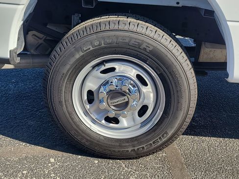 Used 2022 Ford F250 XL w/ XL Value Package RWD image 5