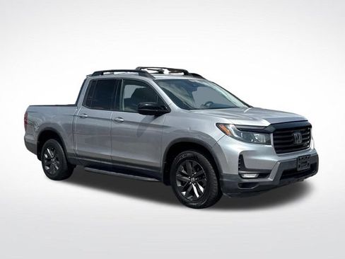 Used 2021 Honda Ridgeline Sport image 9