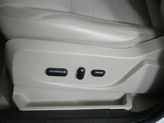Used 2013 Ford Escape SEL FWD image 19