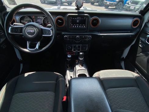 Used 2021 Jeep Gladiator Mojave AWD/4WD image 24