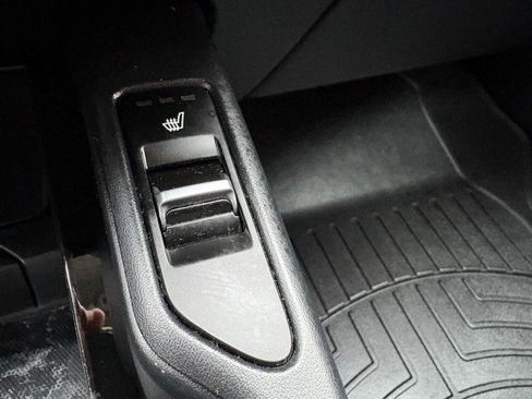 Used 2020 Kia Telluride S w/ S 8 Passenger Seating Package image 22