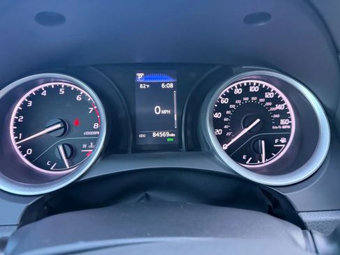 Used 2021 Toyota Camry LE w/ Convenience Package image 22