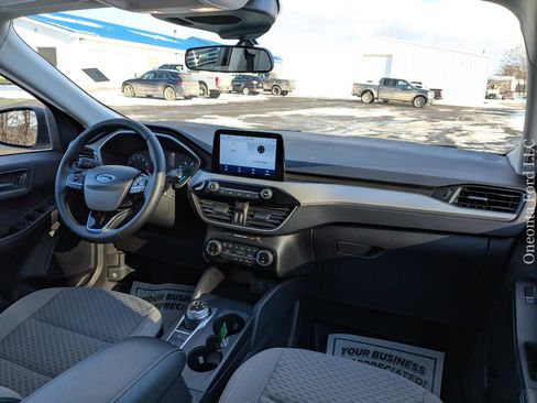 Used 2022 Ford Escape SE w/ Convenience Package image 18