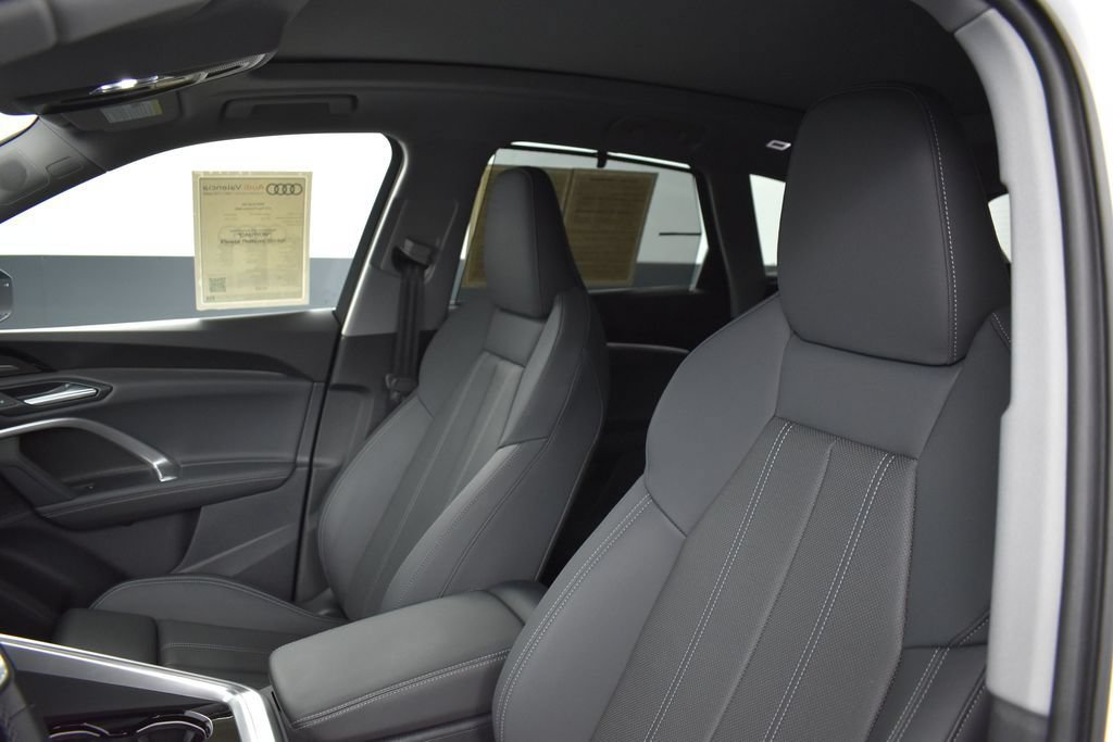Used 2025 Audi Q5 Premium Plus w/ Premium Plus AWD/4WD image 8
