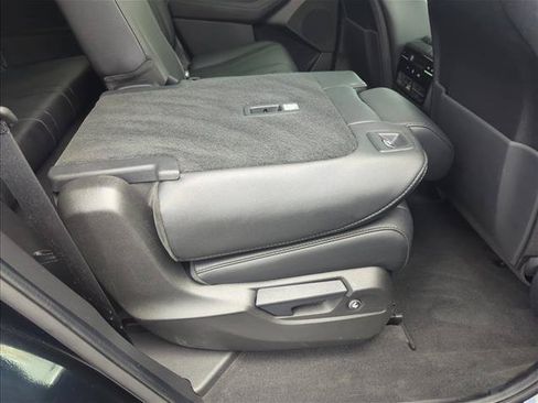 Used 2022 Acura MDX FWD image 24