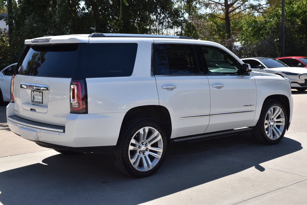 Used 2017 GMC Yukon Denali w/ Open Road Package AWD/4WD image 7