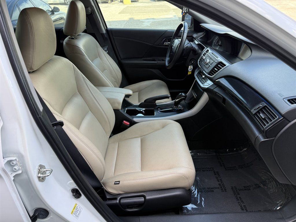 Used 2013 Honda Accord Sport image 15