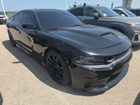 Used 2020 Dodge Charger Scat Pack w/ Daytona Edition Group RWD image 2