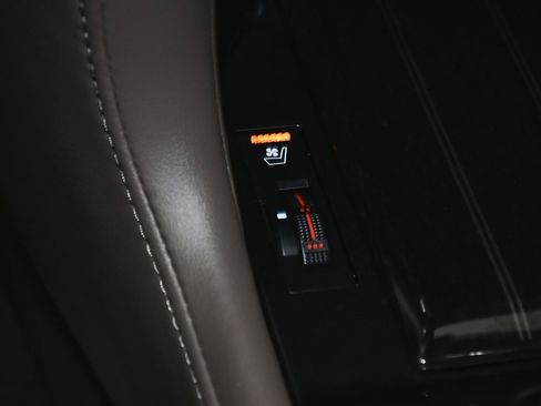 Used 2023 Lexus GX 460 Premium image 33