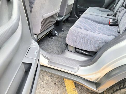 Used 1999 Honda CR-V EX image 10