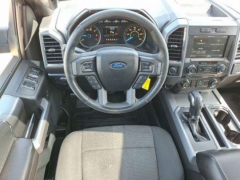 Used 2015 Ford F150 XLT w/ Equipment Group 302A Luxury AWD/4WD image 11