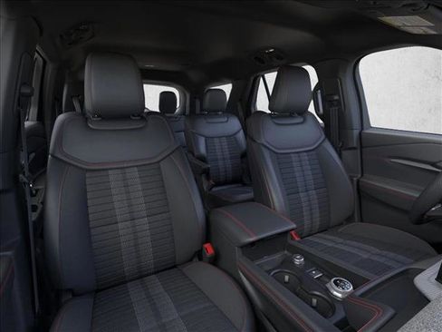 New 2026 Ford Explorer ST-Line w/ ST-Line Street Pack RWD image 10