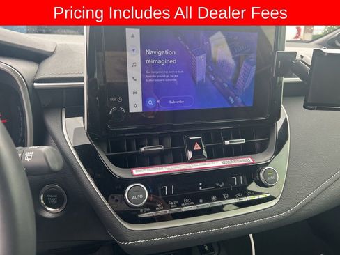 Used 2025 Toyota Corolla XSE FWD image 7