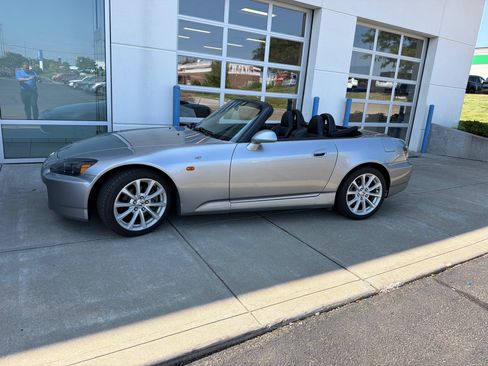 Used 2007 Honda S2000 image 13
