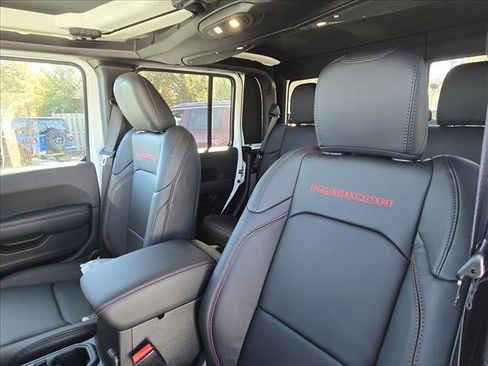 New 2026 Jeep Gladiator Rubicon image 10