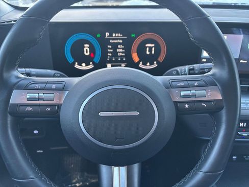 Used 2025 Hyundai Kona SEL image 28