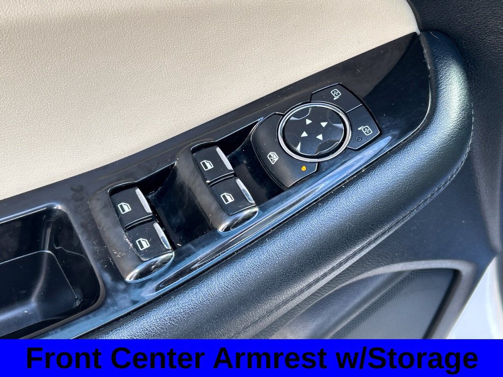 Used 2015 Ford Edge SEL w/ Equipment Group 201A AWD/4WD image 17