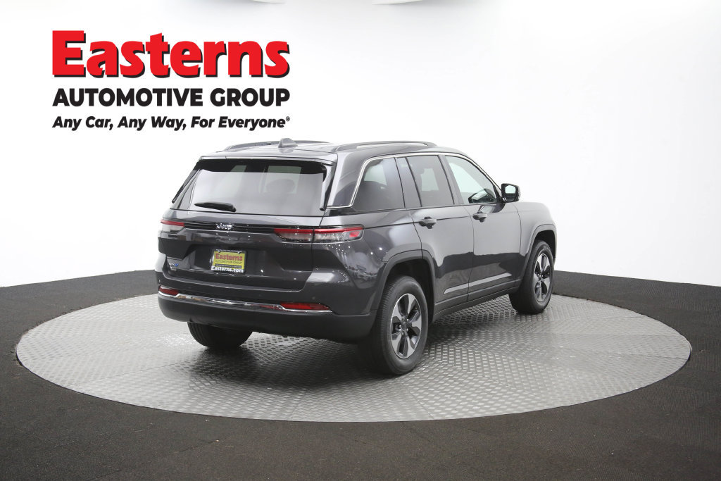 Used 2023 Jeep Grand Cherokee 4WD 4xe image 46