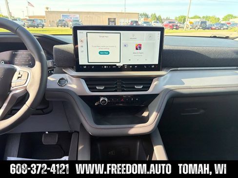 New 2026 Ford Explorer Active w/ Active Comfort Package AWD/4WD image 17