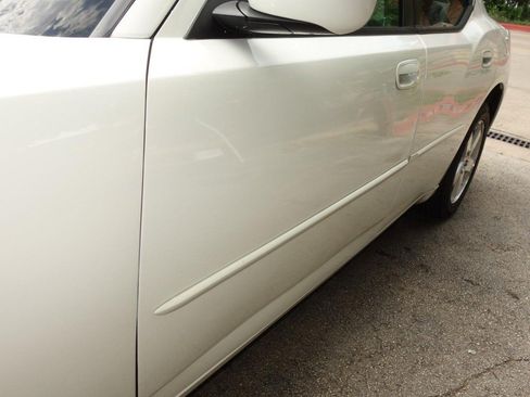 Used 2009 Dodge Charger R/T AWD/4WD image 9