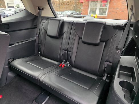 Used 2018 Volkswagen Atlas SE image 12