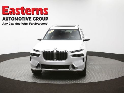 Used 2023 BMW X7 xDrive40i w/ Executive Package image 58