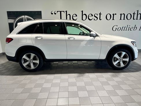 Certified 2022 Mercedes-Benz GLC 300 4MATIC image 3