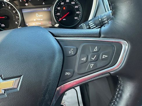 Used 2021 Chevrolet Equinox Premier image 14