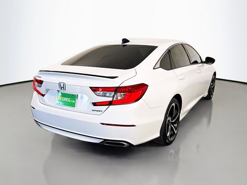 Used 2021 Honda Accord Sport image 10