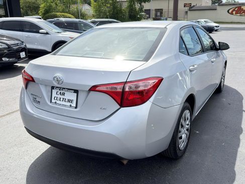 Used 2019 Toyota Corolla LE FWD image 16