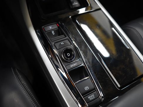 Used 2020 Acura RLX w/ Technology Package image 23