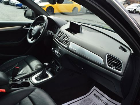 Used 2018 Audi Q3 2.0T Premium Plus w/ Premium Plus Package AWD/4WD image 21