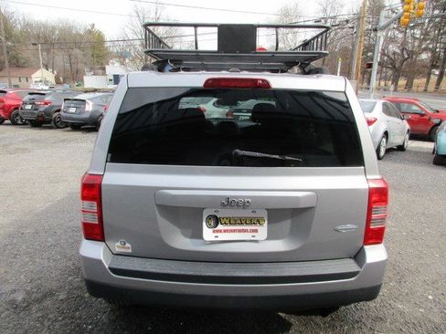 Used 2015 Jeep Patriot Latitude image 7