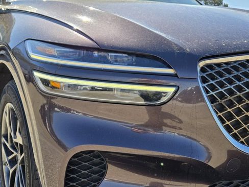 Used 2022 Genesis GV70 2.5T w/ Select Package AWD/4WD image 6