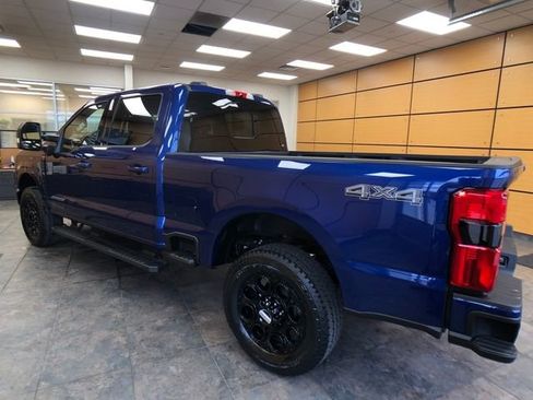 New 2026 Ford F250 Lariat w/ Black Appearance Package image 5