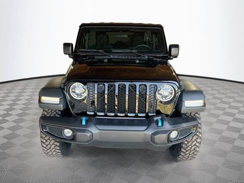 Used 2023 Jeep Wrangler Unlimited AWD/4WD image 2