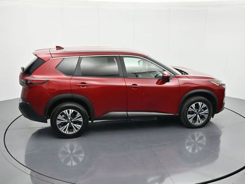 Used 2023 Nissan Rogue SV image 31