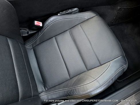 Used 2013 Mercedes-Benz E 550 Cabriolet w/ Premium 2 Pkg image 63