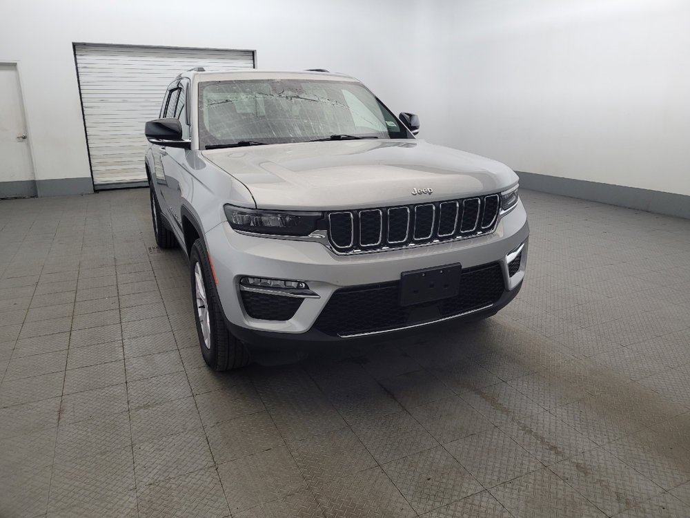 Used 2022 Jeep Grand Cherokee Limited AWD/4WD image 14