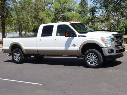 Used 2014 Ford F250 Lariat AWD/4WD image 2
