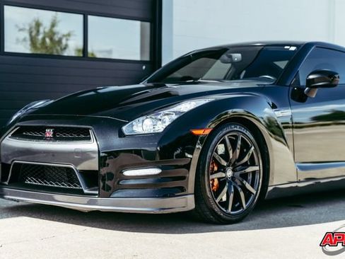 Used 2013 Nissan GT-R Premium AWD/4WD image 57